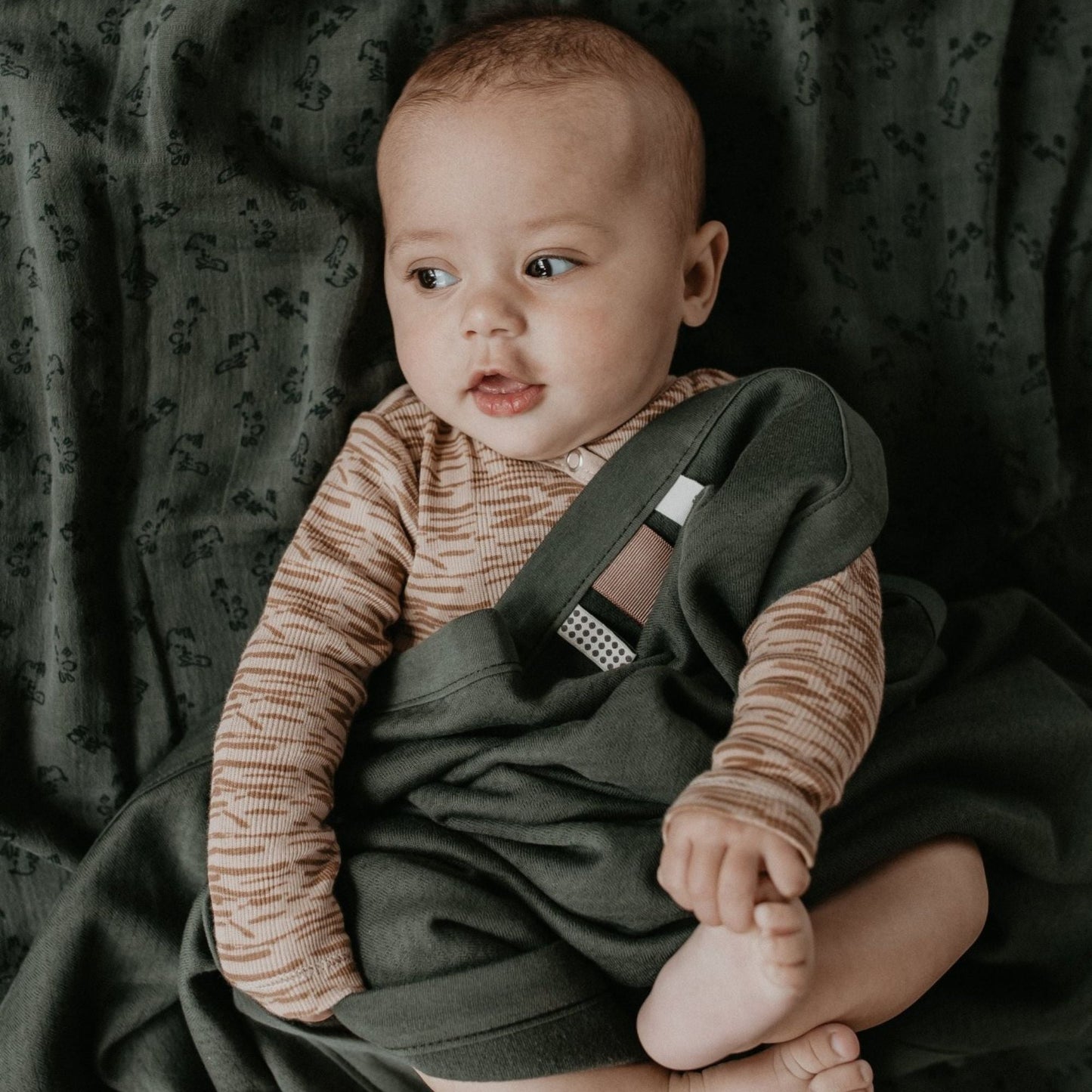 Ledikantdeken Baby 100x150 cm TOG 2.0 Dark Green Groen Kinderbed_Snoozebaby