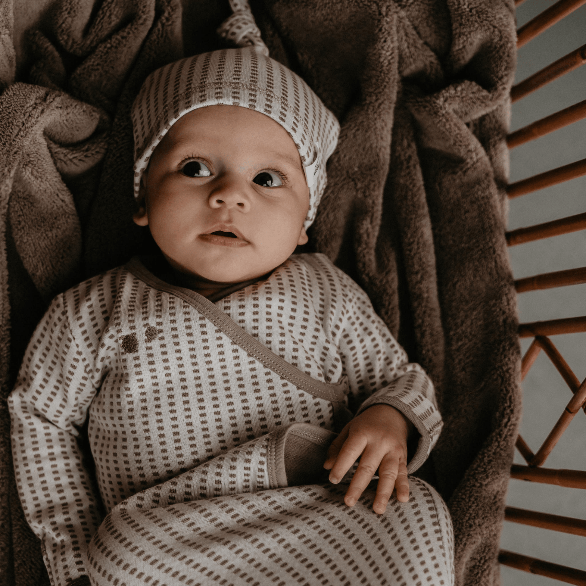 Baby Cocoon 3 - 6 months Warm Brown_Cocoons_Snoozebaby