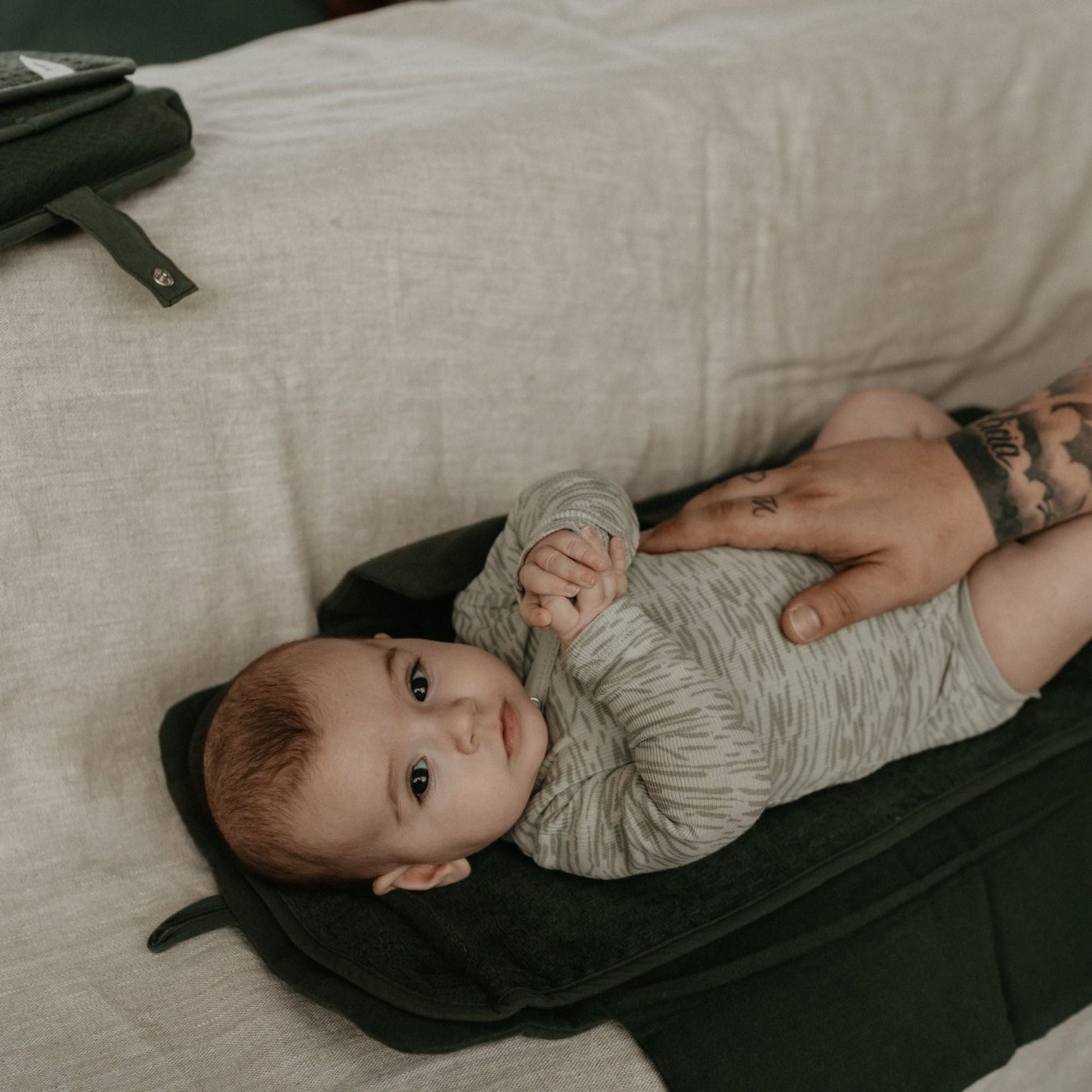 Changing Pad Baby Dark Green_Changing Pads_Snoozebaby