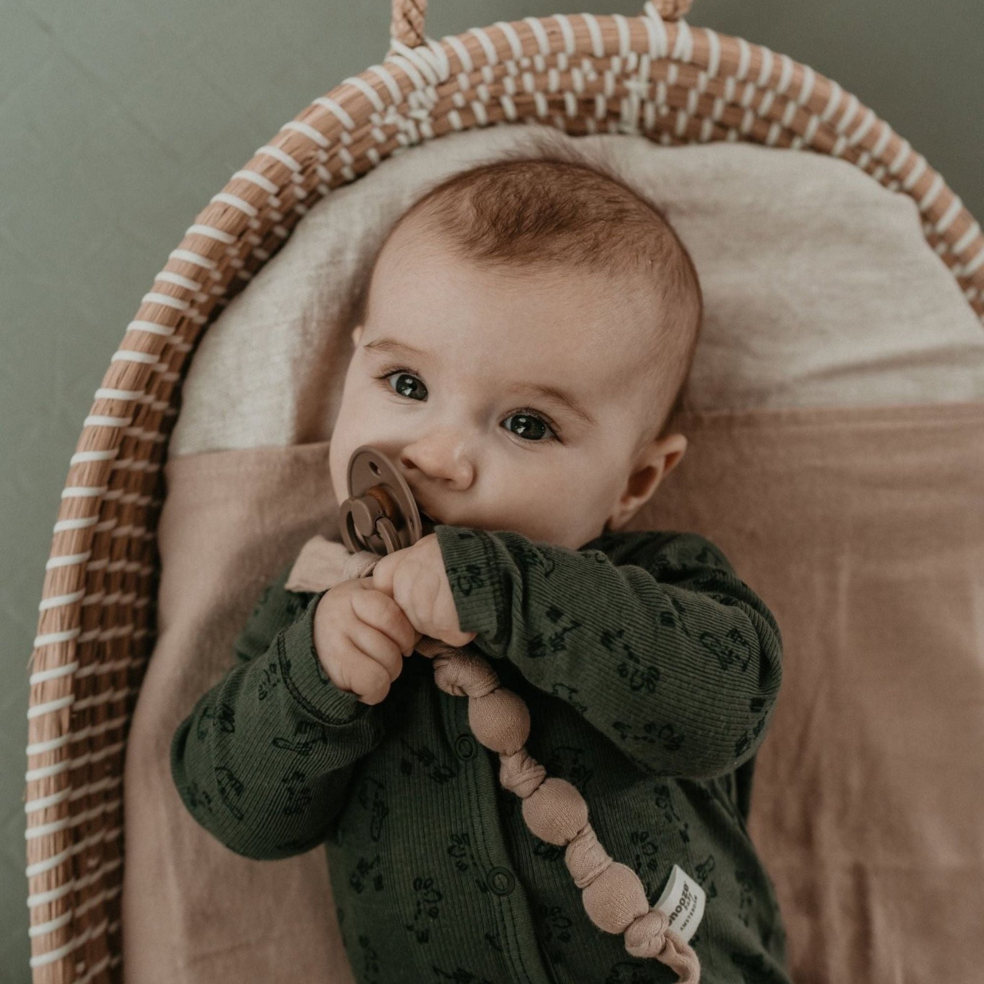 Pacifier Cord Baby Organic Desert Sand Brown_Pacifier Cords_Snoozebaby