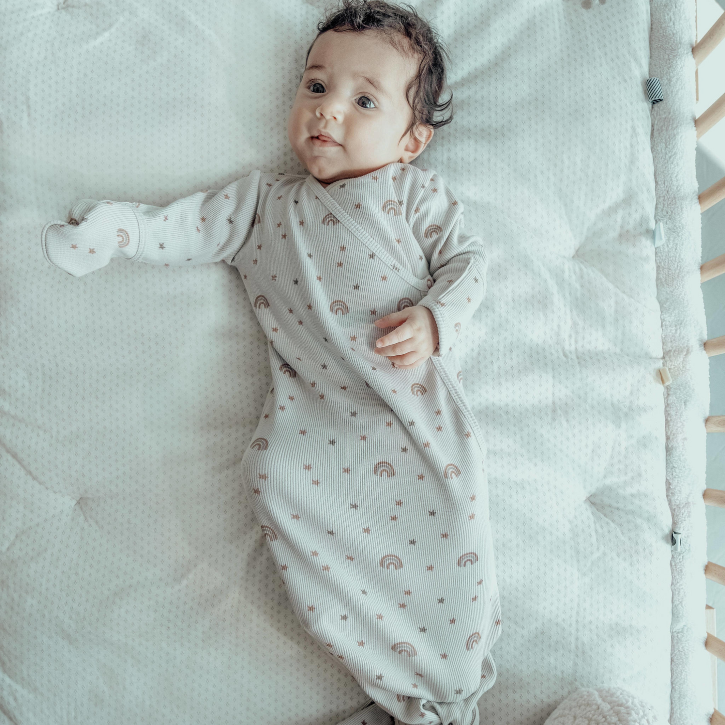 Baby Cocoon mit Mütze 0-3 Monate Milky Rust Regenbogen